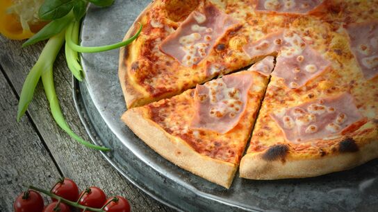 pizza prosciutto cotto