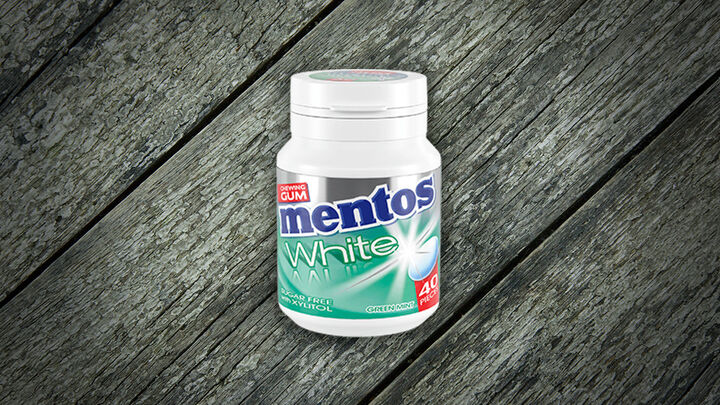 Foto van Mentos White Green Mint Gum Cup