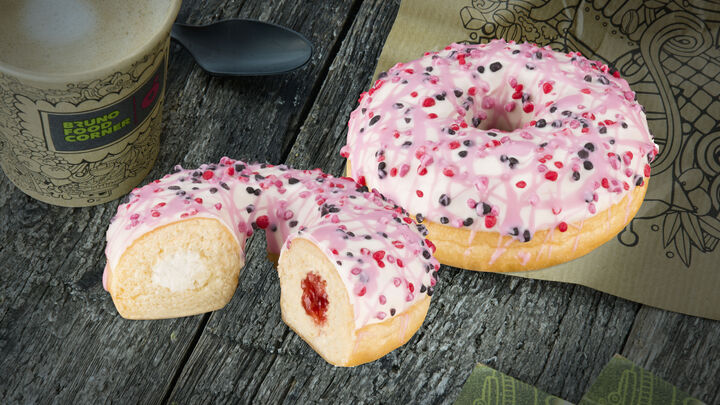 Foto van Donut Raspberry Cheesecake