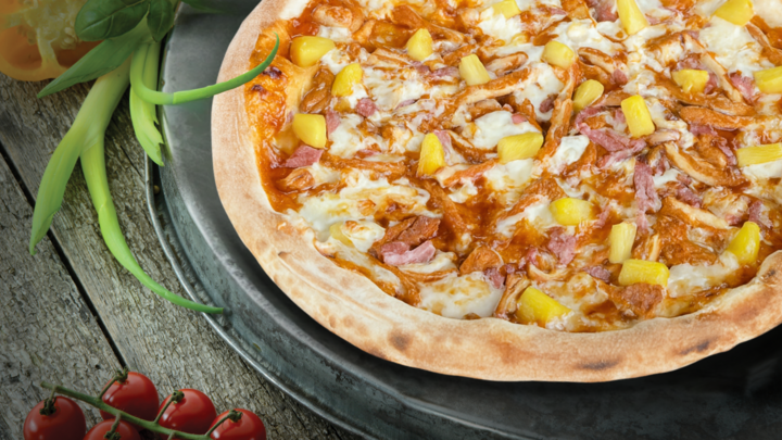Foto van Pizza BBQ-chicken Hawai