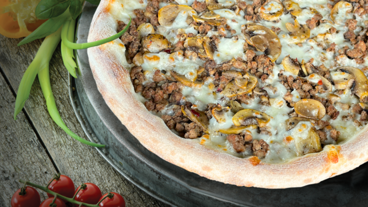 Foto van Pizza Funghi Salsiccia